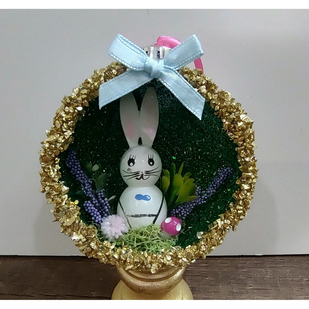 Bunny Rabbit Christmas Ornament Handmade Vtg Style OOAK Shatterproof Diorama